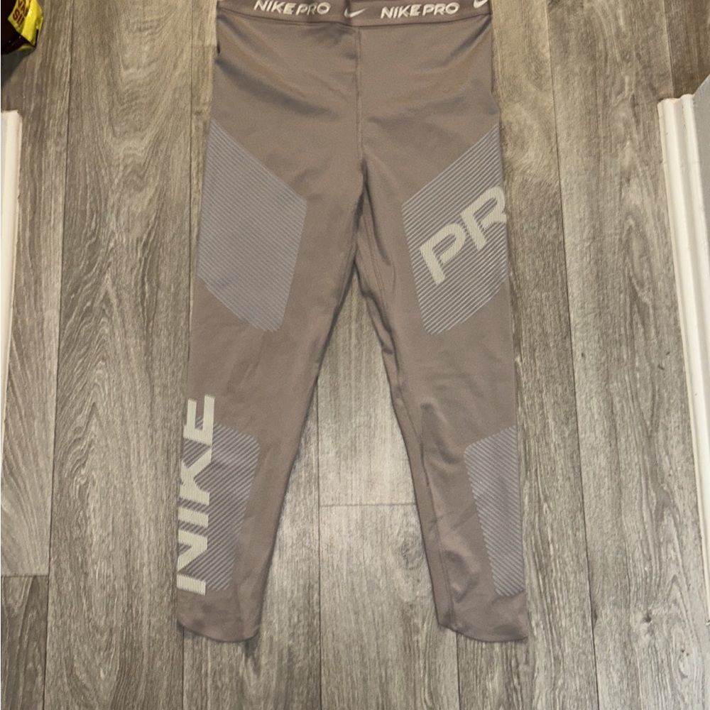 Nike Pro fro fit leggings
